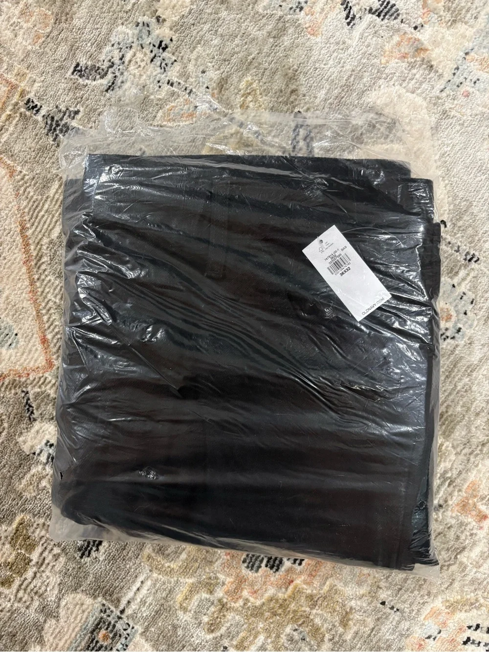 Men's Black Straight-Leg Jeans